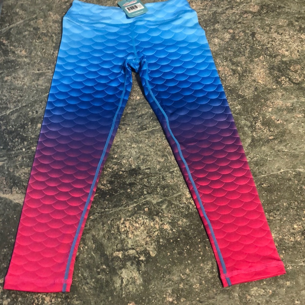NWT Fin Fun Leggings!